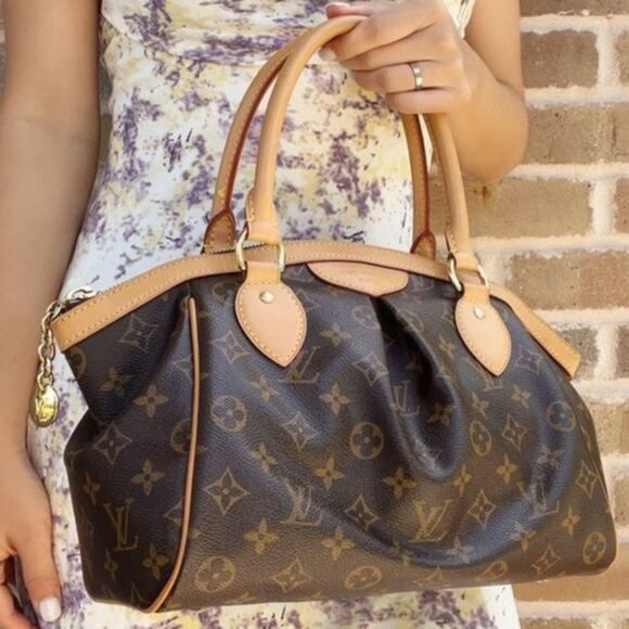 💎✨HOT BUY✨💎AUTHENTIC Louis Vuitton Tivoli PM Shoulder bag - Picture 1 of 16